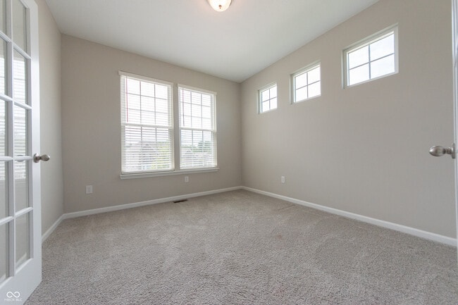 Photo - 7042 Pinnacle Dr