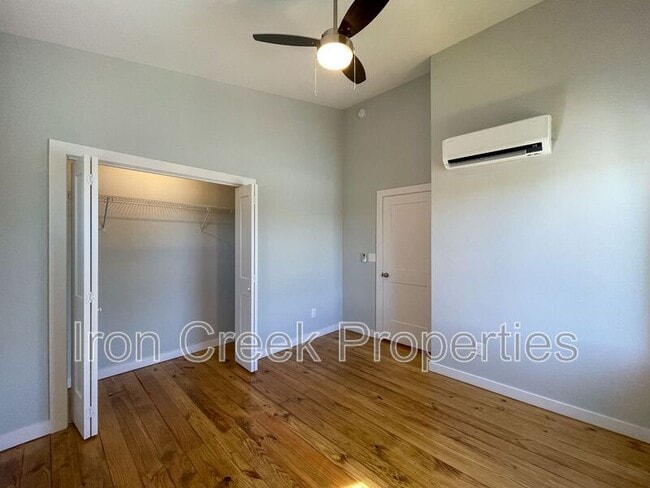 Photo - 74 E Cascade St