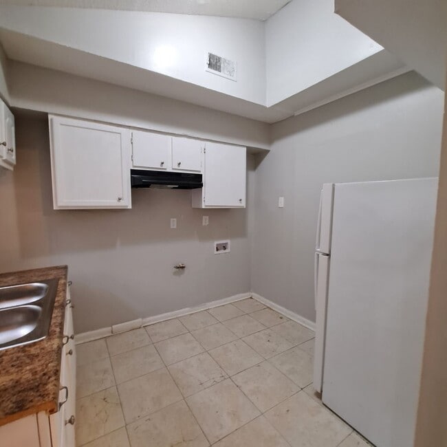 Photo - 4328 Arrow Cove