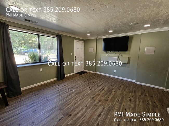 Building Photo - 1414 Lancelot Dr Rental