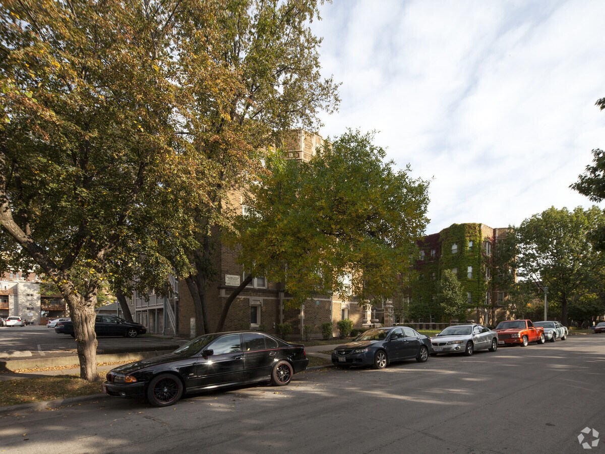 Photo - Maple 112-116 1/2