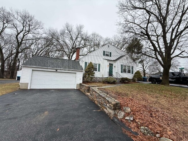 Building Photo - 26 Worthington Ave