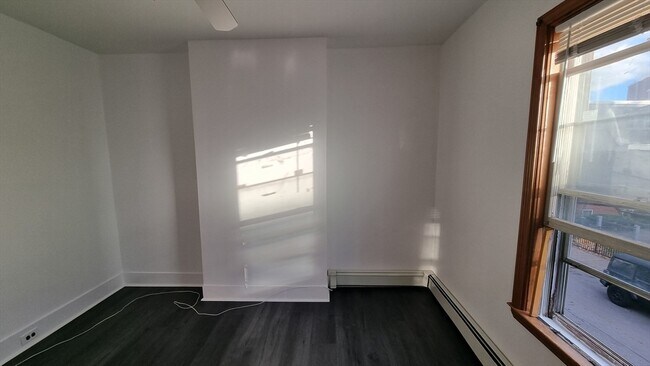 Photo - 25 Magee St Unit 2