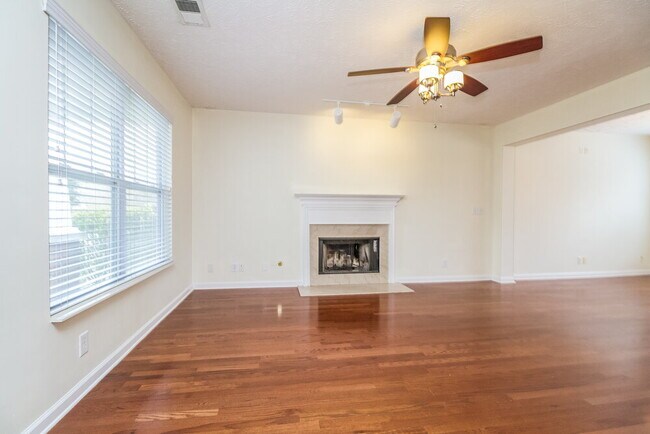 Photo - 1031 Bradford Park Rd