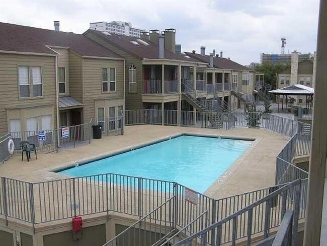 Building Photo - 2529 Rio Grande St Unit 76