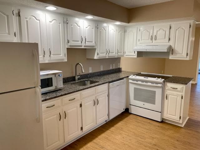 Photo - 4226 Pinehurst Cir Unit J8