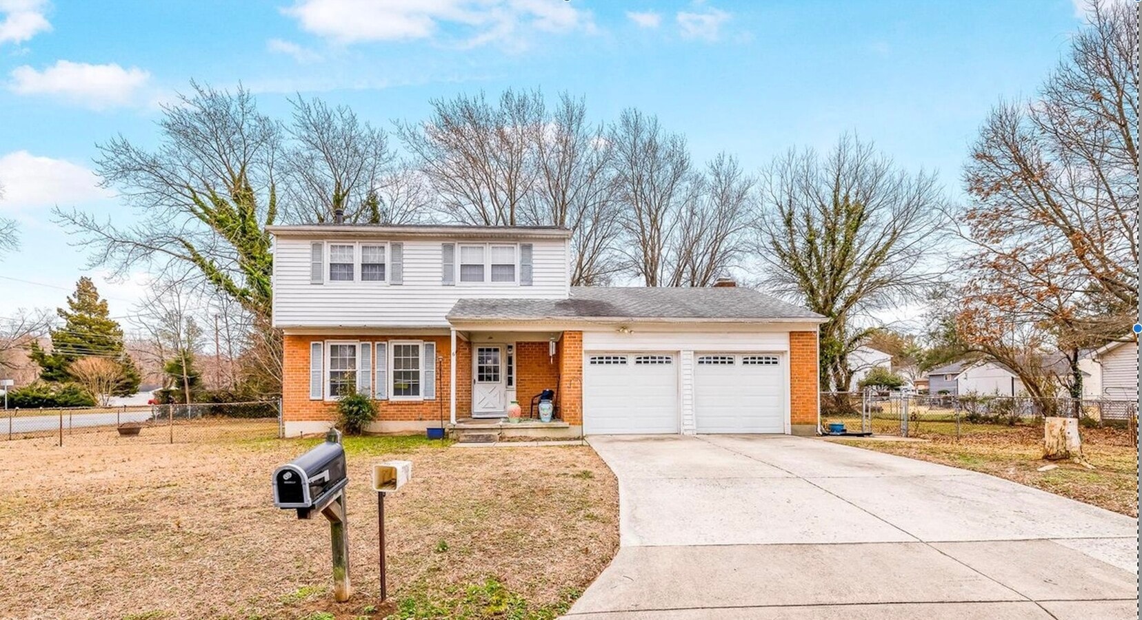Photo - 6 W Bradys Ln House