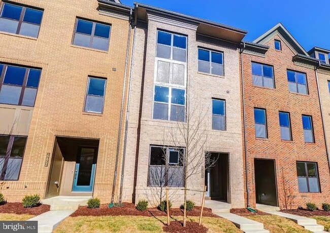 Photo - 22954 Sullivans Cove Sq Townhome