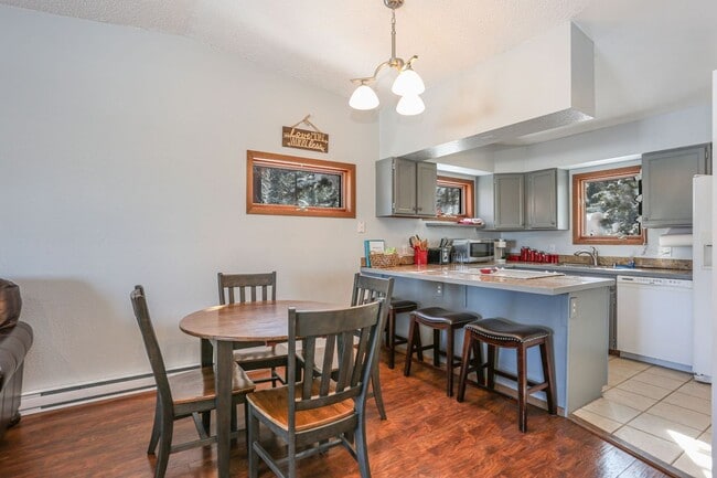 Photo - 2 Bedroom on Baldy Mountain overlooking Breckenridge. Steps to the bus stop! Great views! Updates...