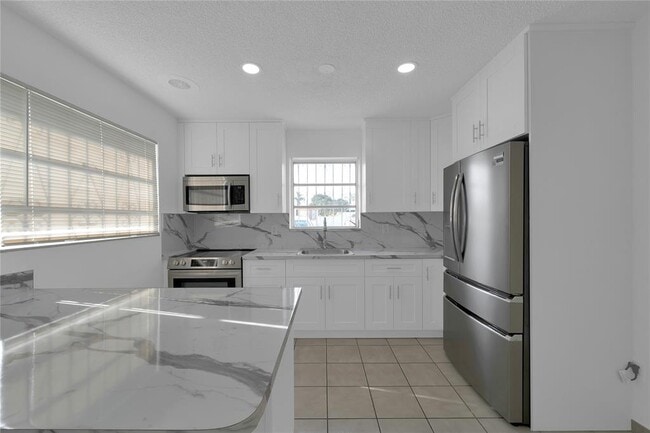 Photo - 7145 SW 13th St House