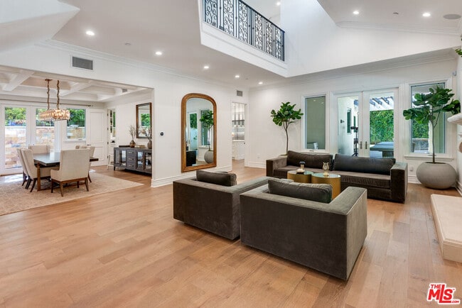 Photo - 363 S Saltair Ave