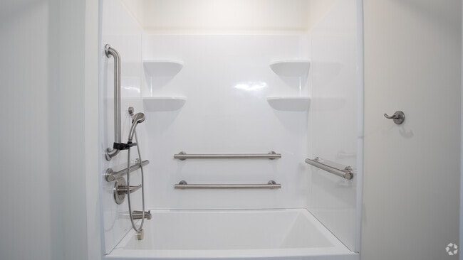 1BR,1BA,-668SF The Poe
