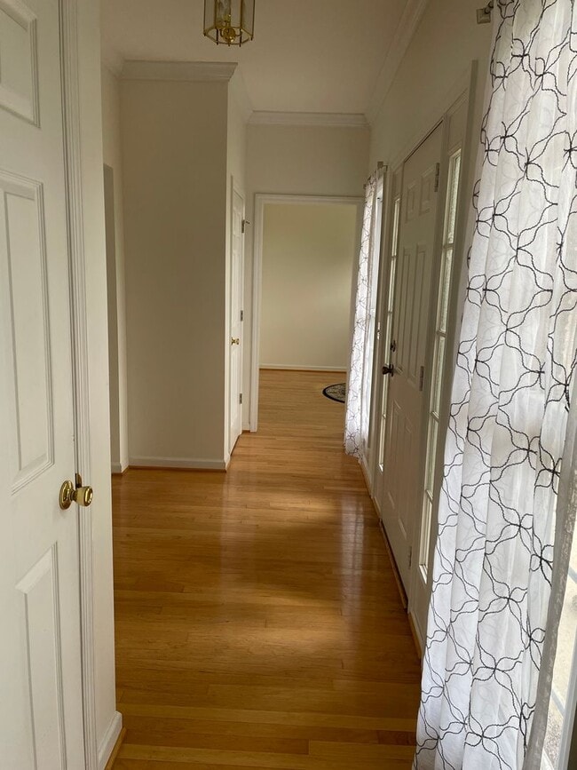 Photo - Immaculate House is Established Neighborhood