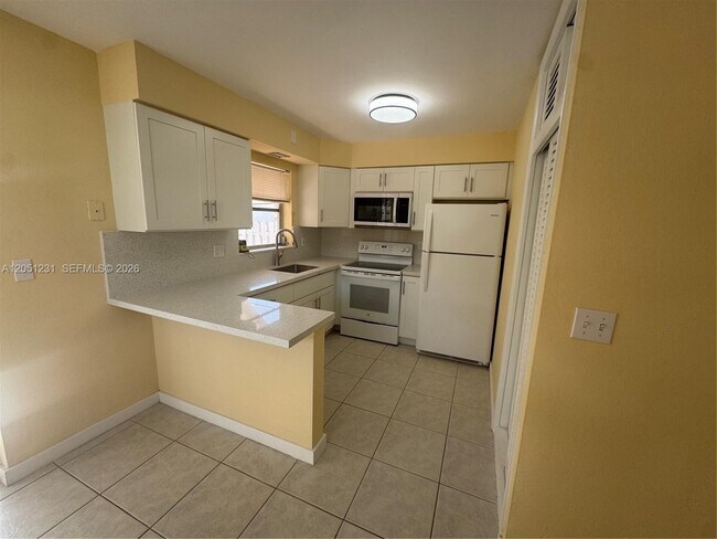 Photo - 2241 Monroe St Unit 1