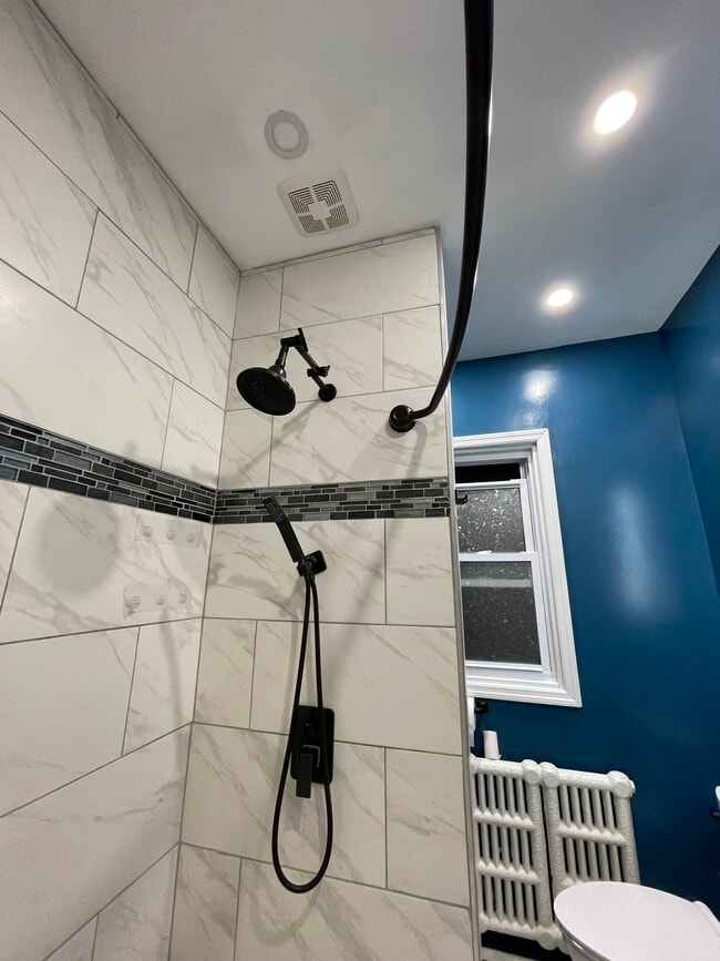 Photo - 22 Kent St Unidad Apt 2 - Flr 2