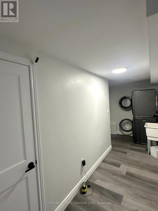 Photo - 3230 Bayham Ln