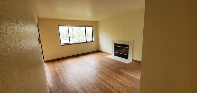 Photo - Meridian Place Apartments