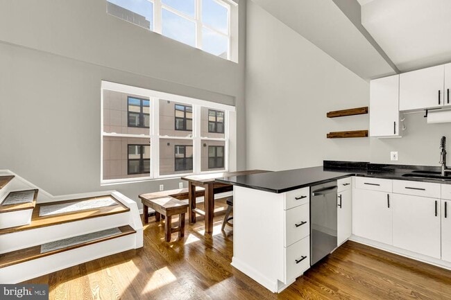 Photo - 1437 Rhode Island Ave NW Unit 710