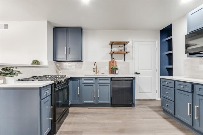Photo - 3613 NW 53rd St