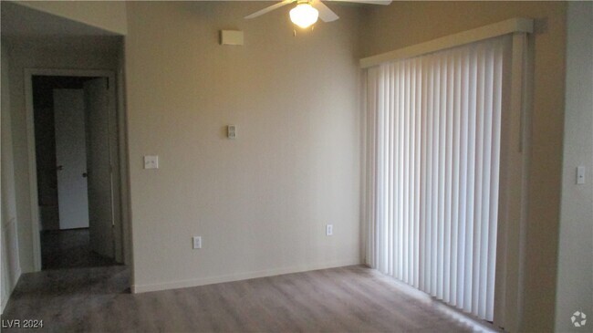 Building Photo - 8250 N Grand Canyon Dr Unit 2140 Rental