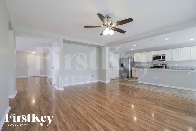 Photo - 1344 Blackwater Pond Dr