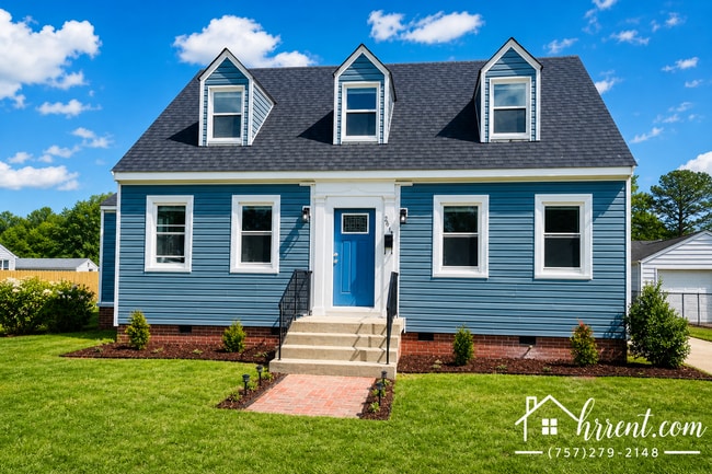 Building Photo - Newly Renovated 4 Bedroom 2 Bathroom 2 Story Home located in the Fairmount Park area of Norfolk!