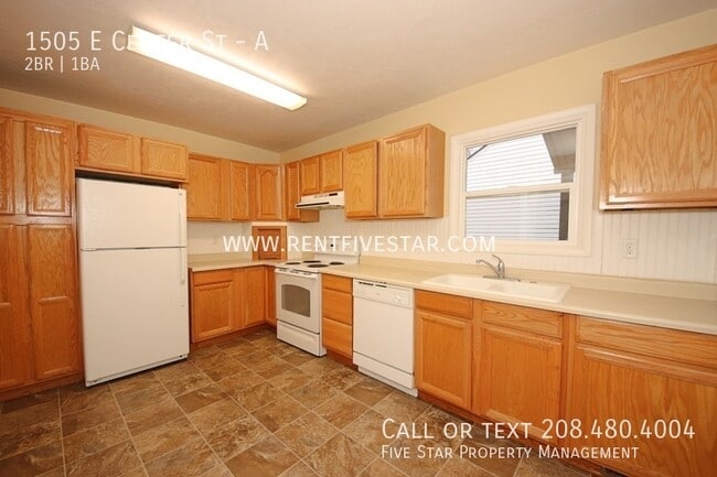 Photo - 1505 E Center St