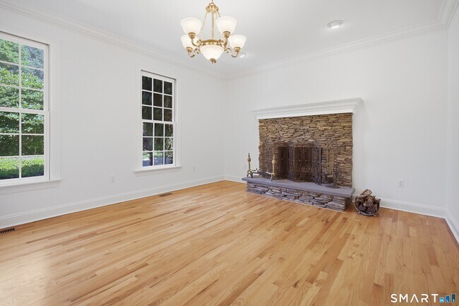 Photo - 254 Sherwood Farm Rd