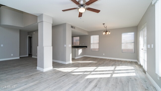 Photo - 17220 N 40th Pl