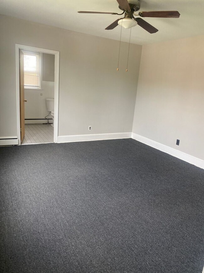 Photo - 5817 Keystone St Unit B