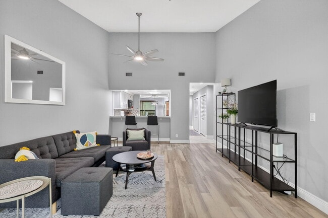 Photo - 5230 SE Seascape Way Unidad 201