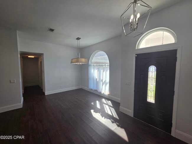 Photo - 1303 Sutherland Ct Casa