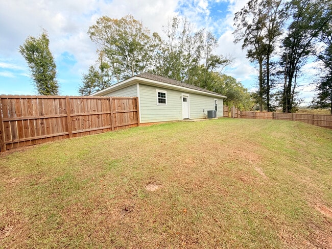 Photo - 202 Ridge Ln