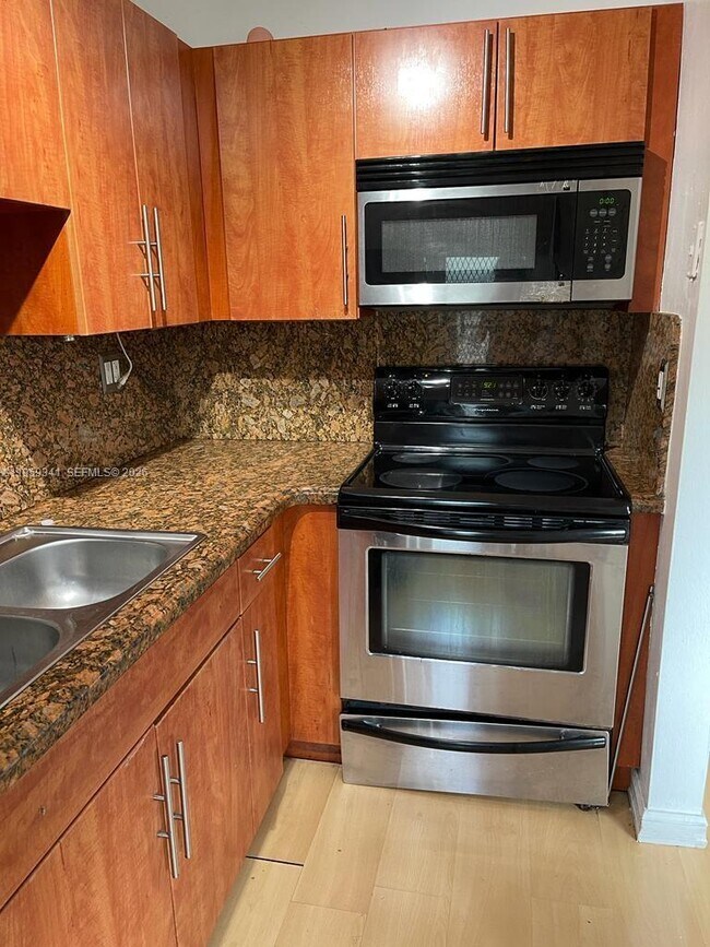 Photo - 1500 NE 127th St Unit 205