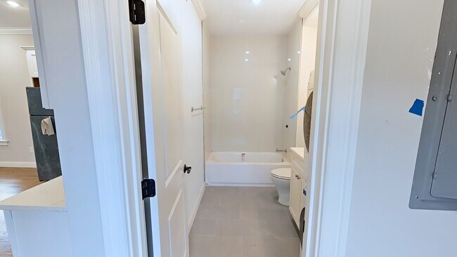 Photo - 76 Cross St Unit 2