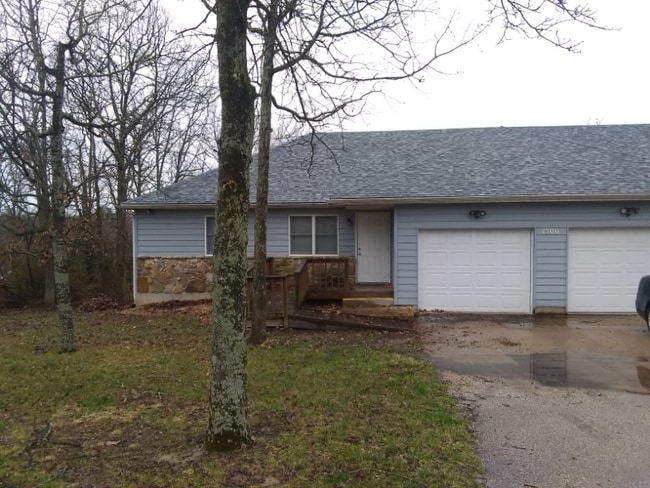Building Photo - 1506 Red Oak Dr Rental