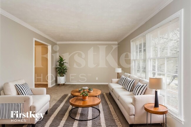 Photo - 2881 Hickory Trail