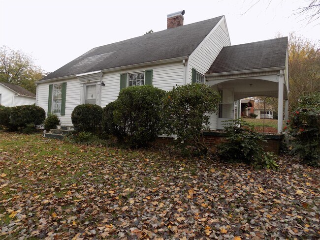 Photo - 306 Walker St