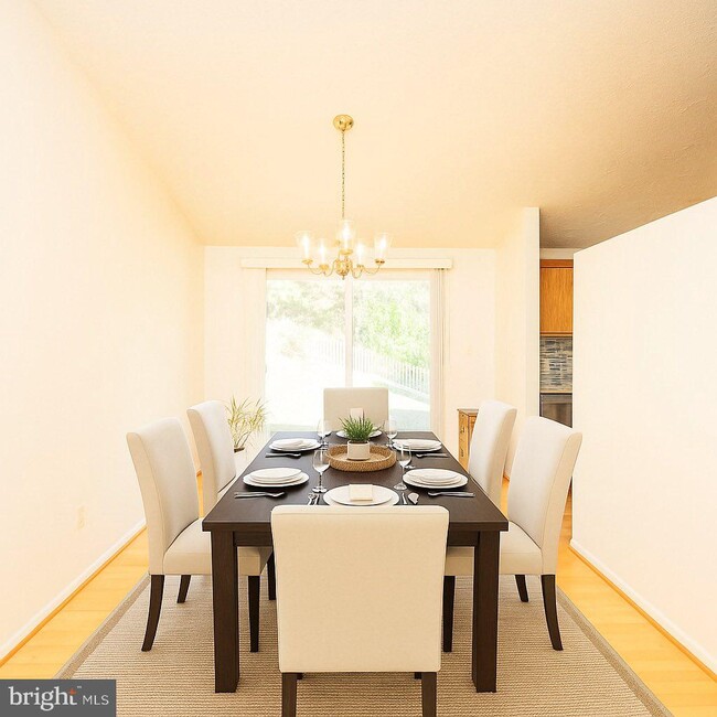 Photo - 1803 E Beech Rd