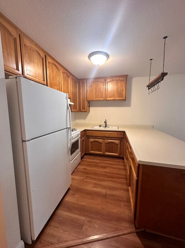 Photo - 1219 E St Unidad 1219 1/2 E St