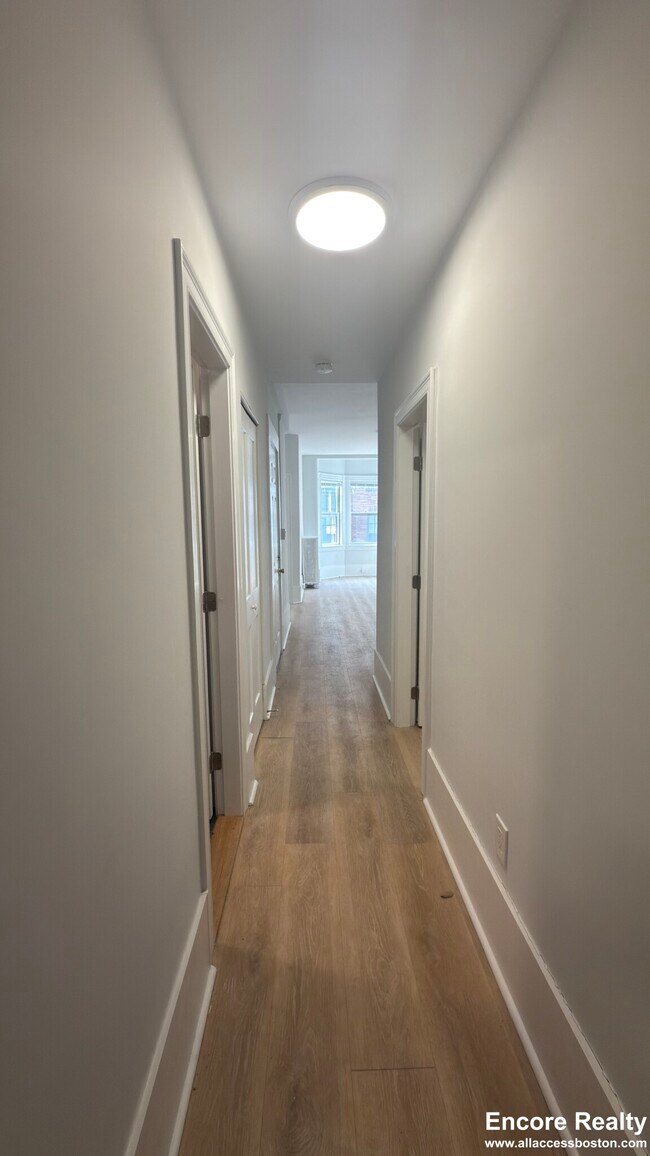 Photo - 50 Joy St Unit 2