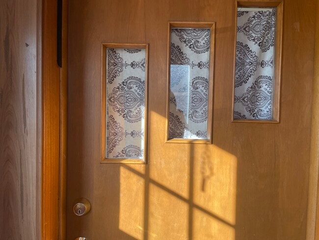 Photo - 556 E 5th St Unidad 1