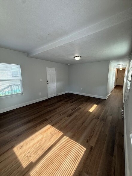 Photo - 37412 Carringer Rd