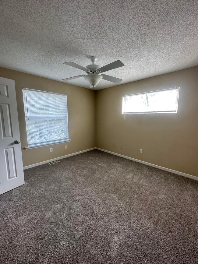 Photo - 2470 Nugget Ln