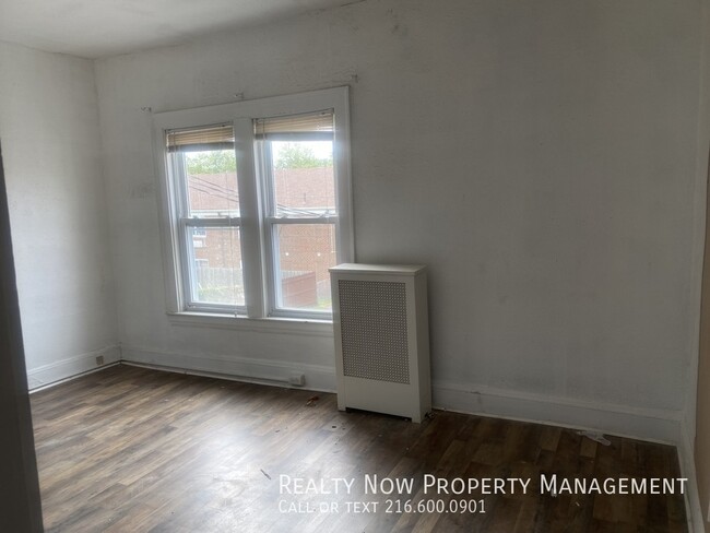 Photo - 11871 Lake Ave Unit 8