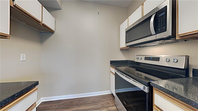 Photo - 2320 Gracy Farms Ln Unit 324