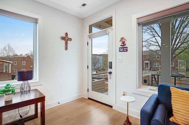 1638 Trinidad Ave NE