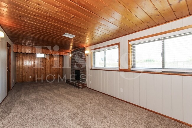 Photo - 2311 W Maryland Ave