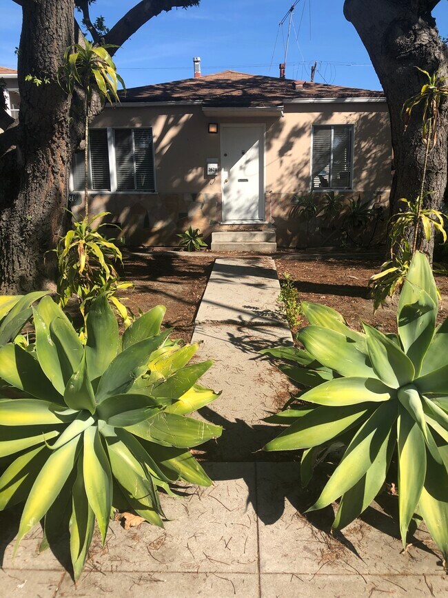 Photo - 2628 S Barrington Ave