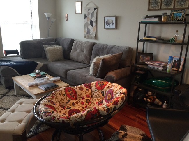 great room - 2639 Boston St Condo Unit 302